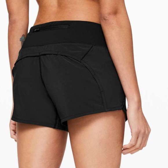 Lululemon Run speed Shorts 4 Black Preowned 2 1/2" inseam - Picture 2 of 6